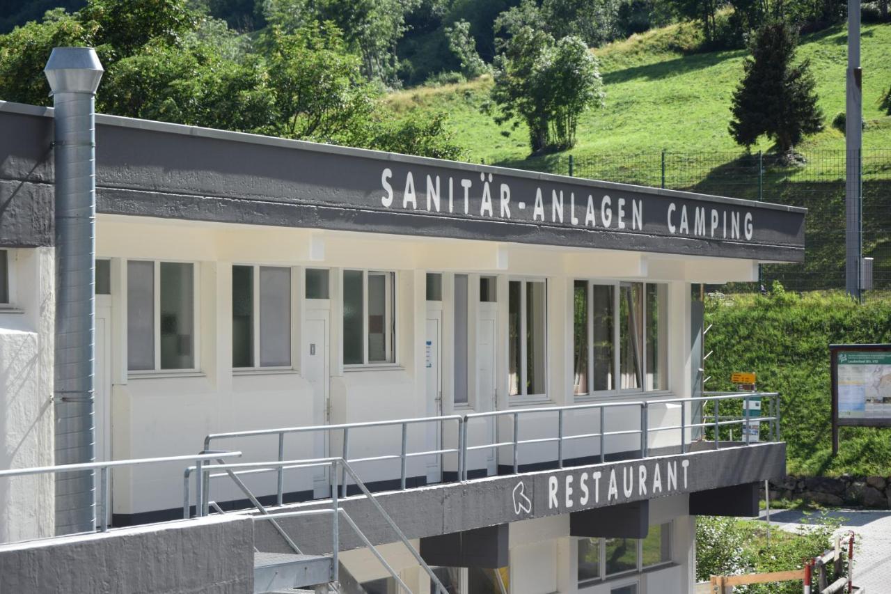 Campingplatz Mit Restaurant & Sportarena Leukerbad Exteriér fotografie